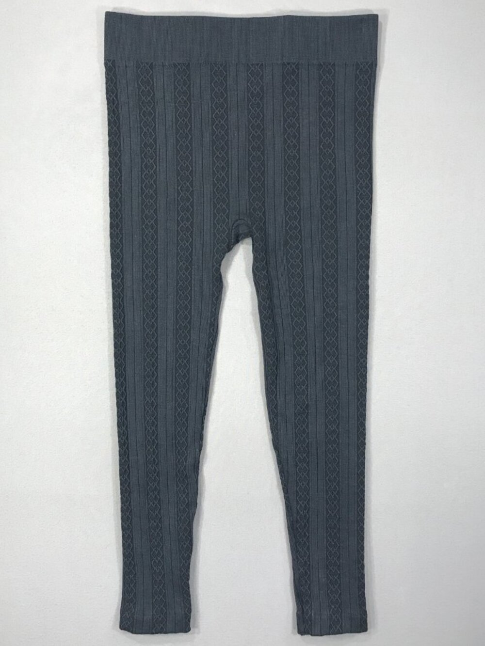 Time and Tru Leggings Women's XL 16-18 Gray Argyle Diamond Pull On Pants Ribbed